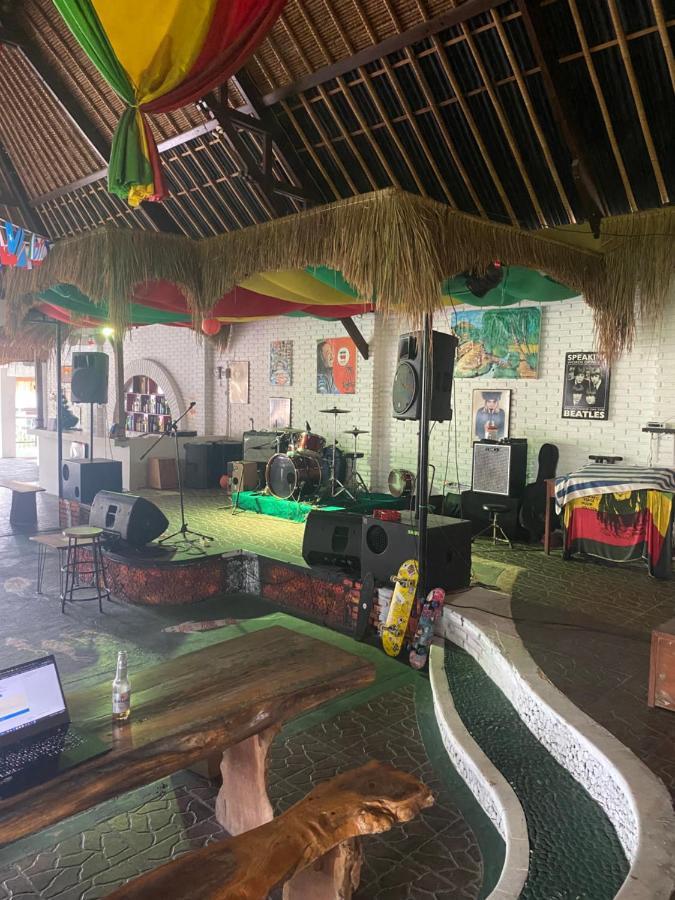 Paca'S Reggae Bar & Hostel Ambat Luaran gambar